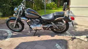 Yamaha XV 125 S Virago  (2)