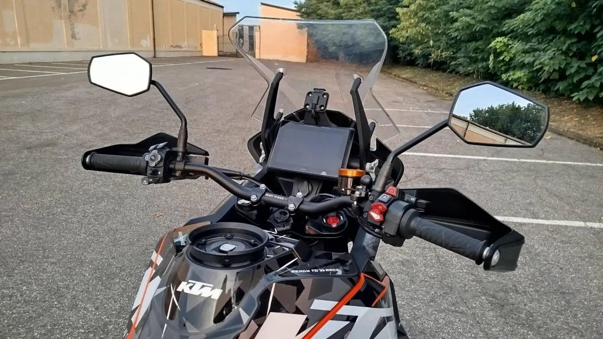 KTM 1290 Super Adventure S (2021 - 25)  (2)