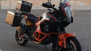 KTM 1290 Super Adventure S (2021 - 25)  (8)