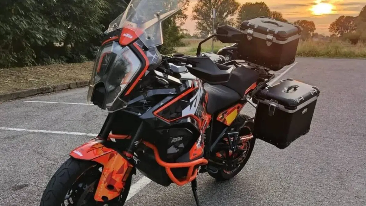KTM 1290 Super Adventure S (2021 - 25)  (9)