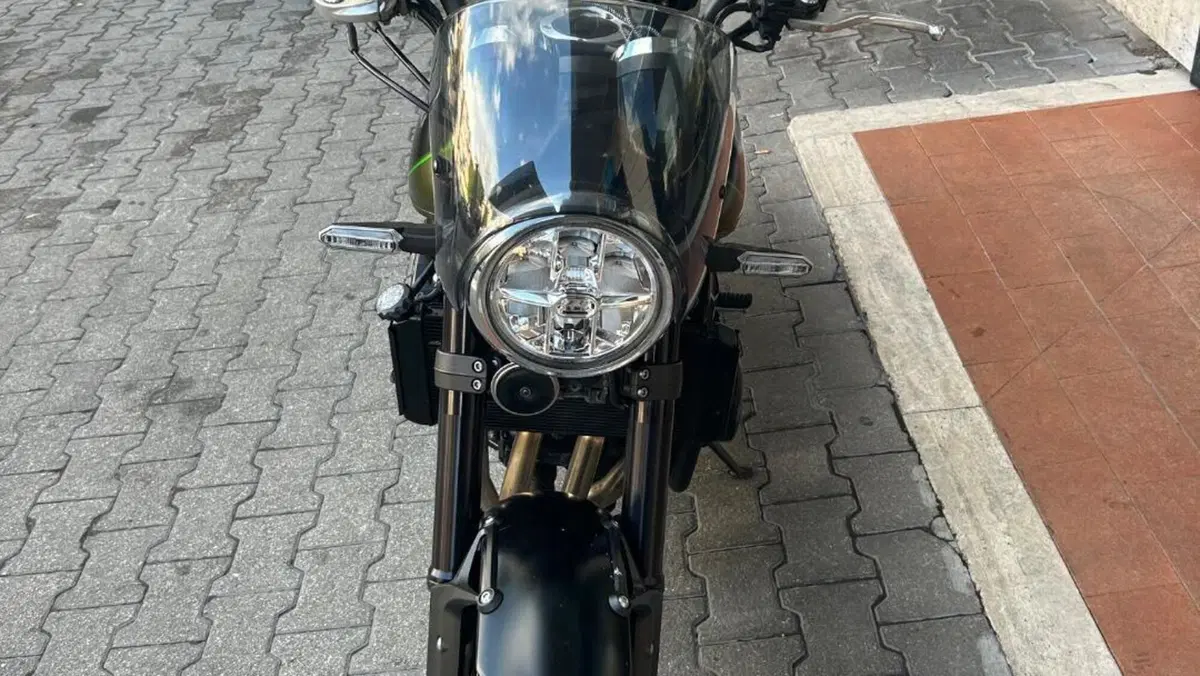 Kawasaki Z 900 RS (2018 - 20)  (2)