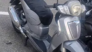 Aprilia Scarabeo 200 i.e. (2009 - 11)  (4)