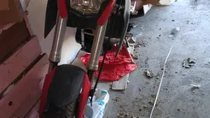 Bmw G 650 Xmoto  (3)