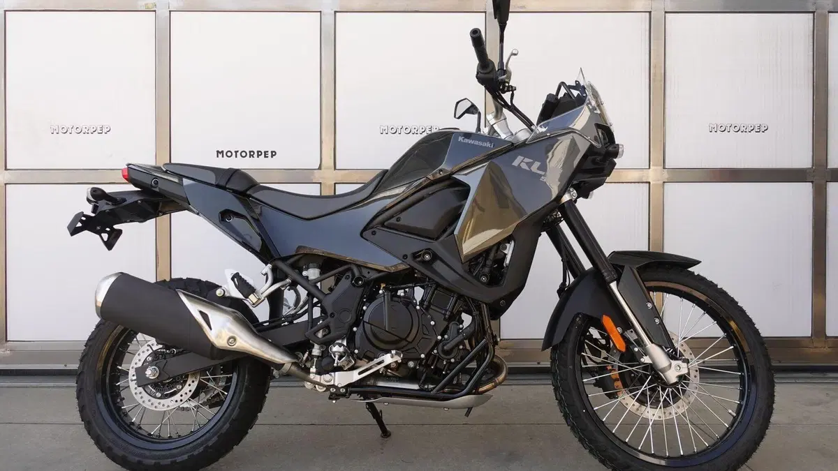 Kawasaki KLE 500 (2026)  (2)
