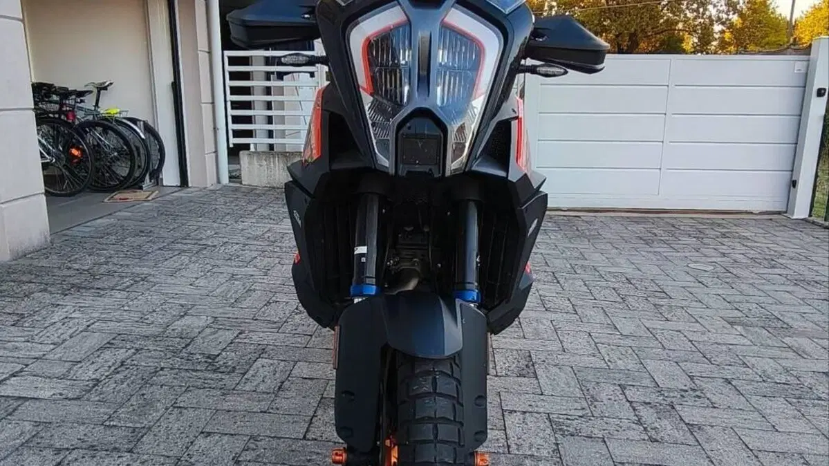 KTM 1290 Super Adventure S (2021 - 25)  (3)