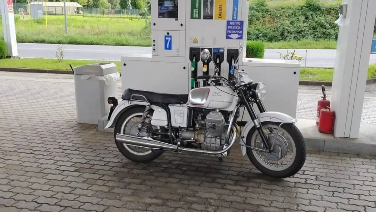 Moto Guzzi  