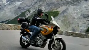 Yamaha TDM 850 (1996 - 01)  (3)