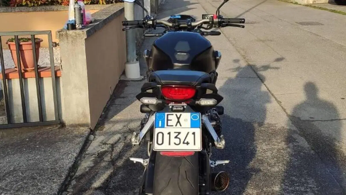 Honda CB 650 R (2021 - 23)  (5)