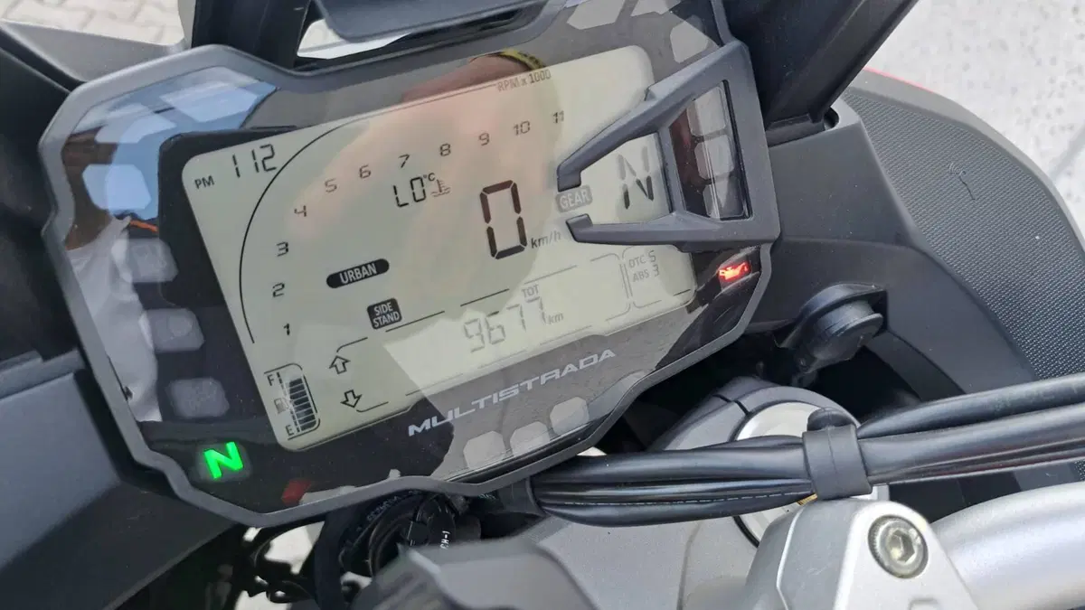 Ducati Multistrada V2 (2022 - 24)  (4)