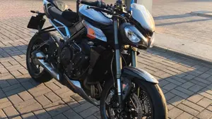Triumph Street Triple 765 RS (2023 - 26) 