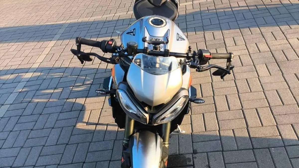 Triumph Street Triple 765 RS (2023 - 26)  (5)