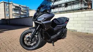 Aprilia SR GT 200 (2025 - 26) 