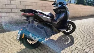 Aprilia SR GT 200 (2025 - 26)  (5)