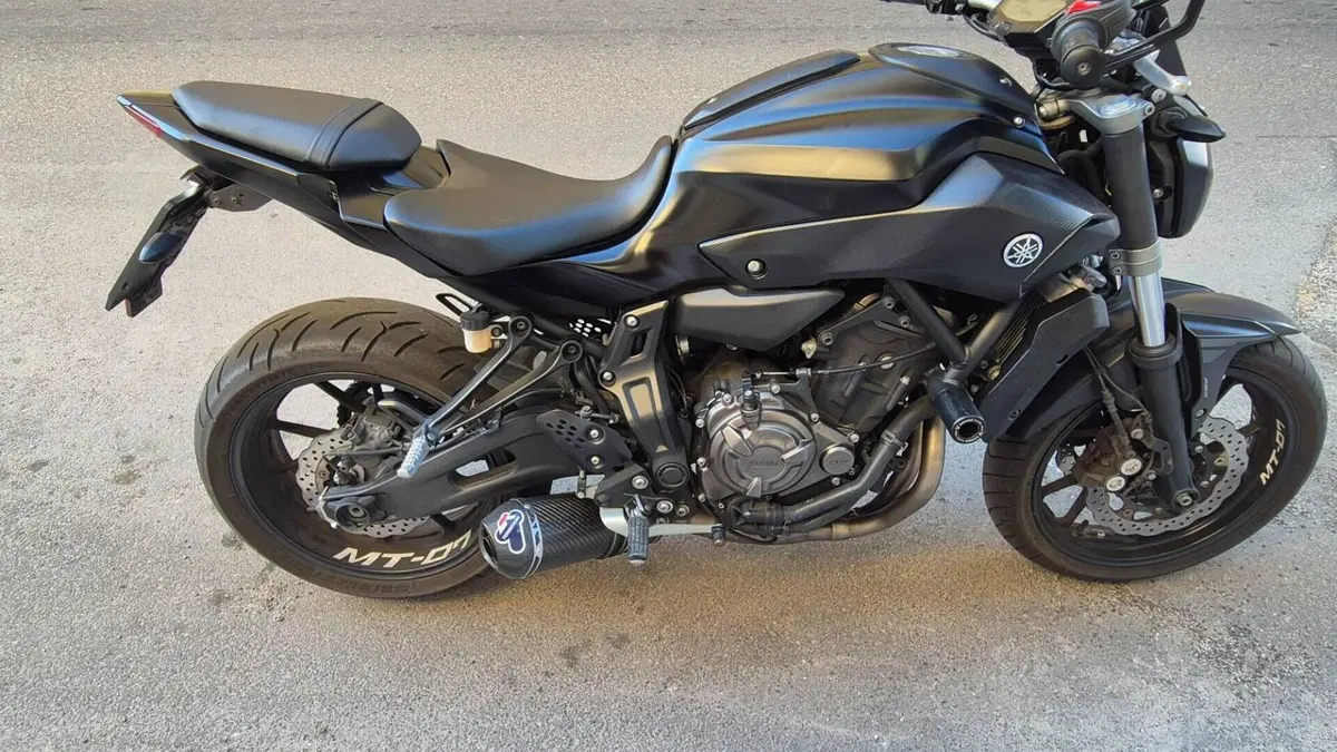 Yamaha MT-07 (2017 - 18)  (3)