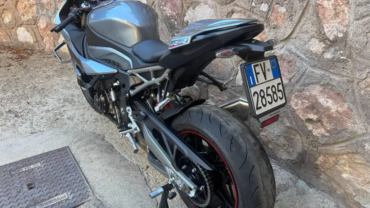 Bmw S 1000 RR (2025 - 27)  (4)