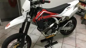 Husqvarna SM 510 R (2010 - 12) 