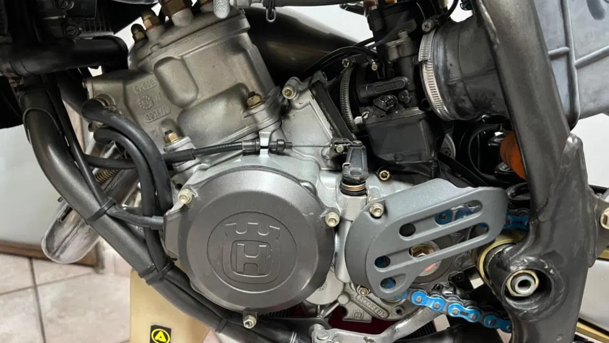 Husqvarna SM 125 S (2002 - 04)  (5)