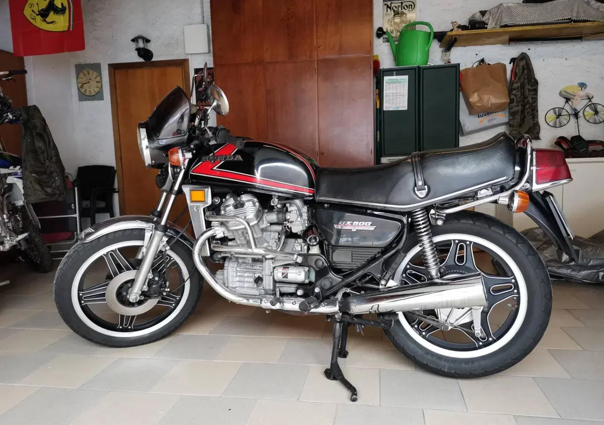 Honda CX500  (2)
