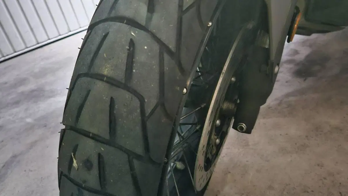 Honda X-ADV 750 (2017)  (3)