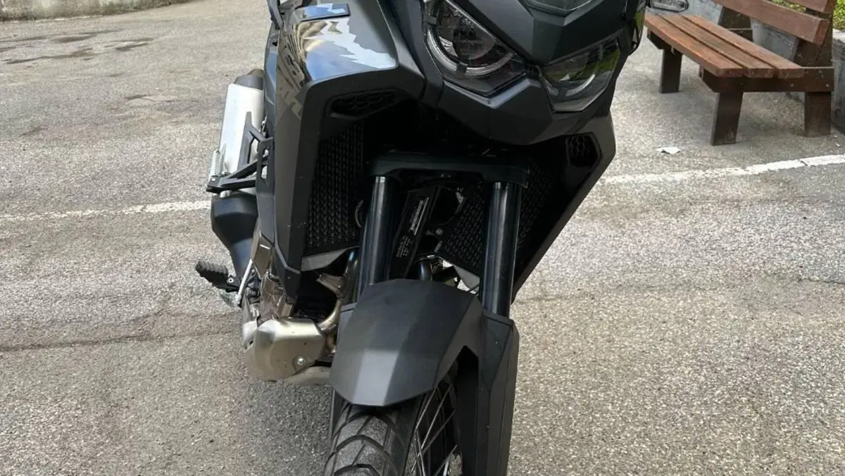 Honda Africa Twin CRF 1100L ES (2024 - 26)  (5)