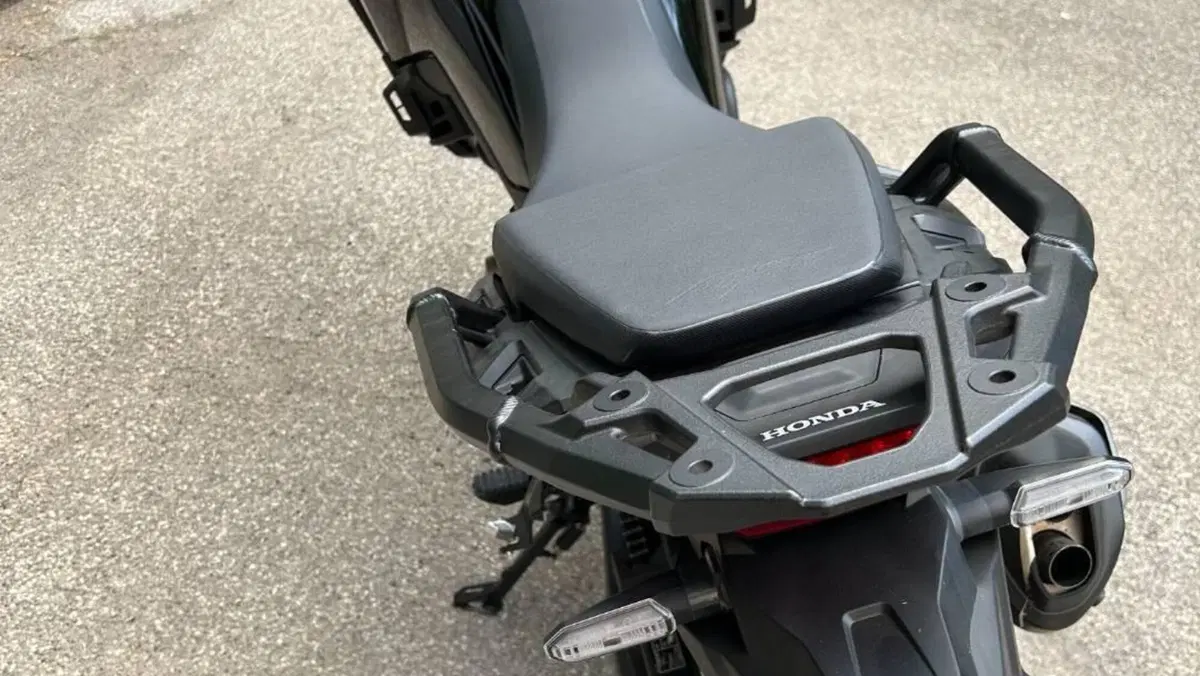 Honda Africa Twin CRF 1100L ES (2024 - 26)  (8)