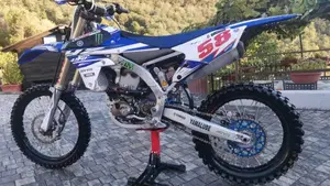Yamaha YFZ 450  (4)