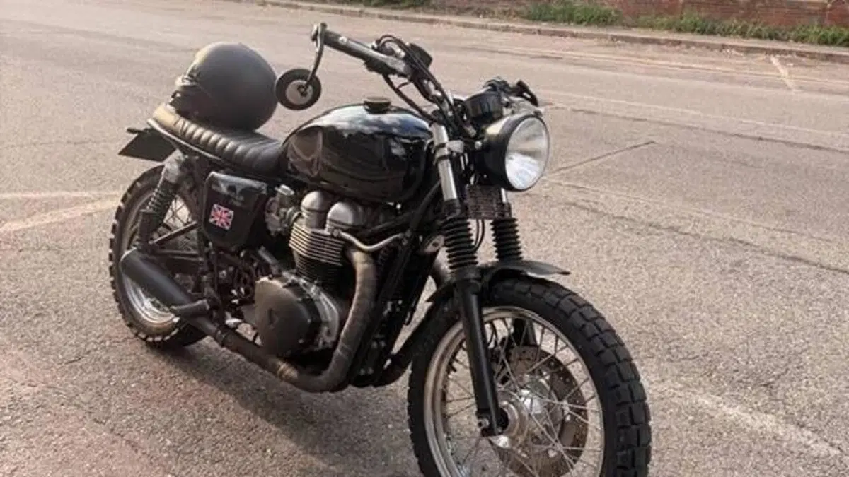 Triumph Bonneville T100 (2008 - 16)  (3)