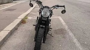 Triumph Bonneville T100 (2008 - 16)  (8)