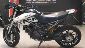 Ducati Hypermotard 796 (2012) 