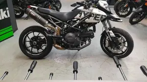 Ducati Hypermotard 796 (2012)  (6)