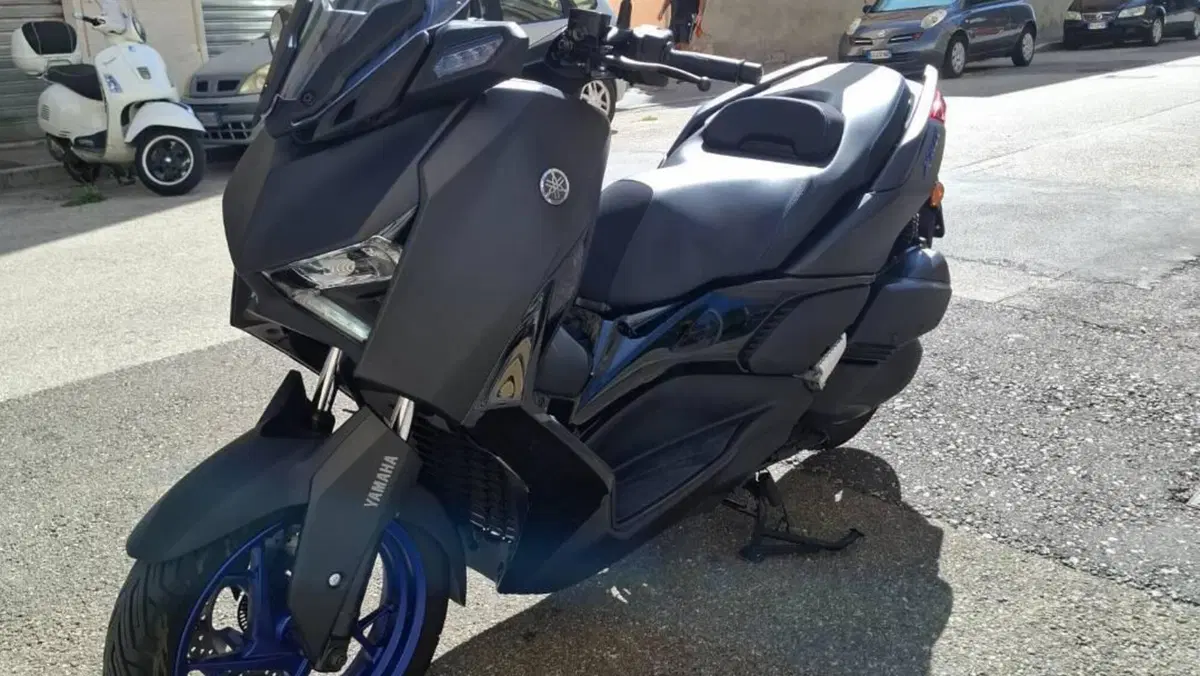 Yamaha X-Max 300 (2025 - 26) 