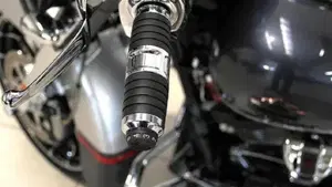Harley-Davidson 117 Street Glide (2018 - 20) - FLHXSE  (5)