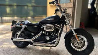 Harley-Davidson 1200 Custom CB (2013 - 17) - XL 1200CB usata