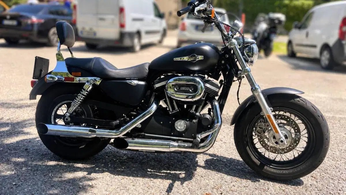Harley-Davidson 1200 Custom CB (2013 - 17) - XL 1200CB  (5)