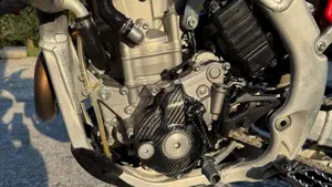 Honda CRF 250R (2024)  (2)