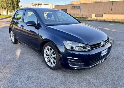 Volkswagen Golf 1.4 TGI 5p. Highline BlueMotion (2)