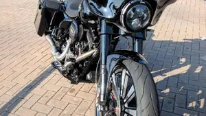 Harley-Davidson 1584 Street Glide (2008 - 10) - FLHX 