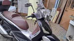 Piaggio Beverly 300 i.e. (2010 - 16) 