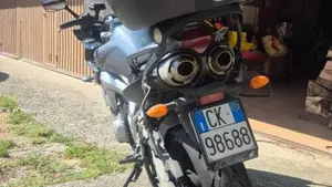 Yamaha FZ6 Fazer (2004 - 07)  (3)