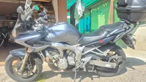 Yamaha FZ6 Fazer (2004 - 07)  (5)