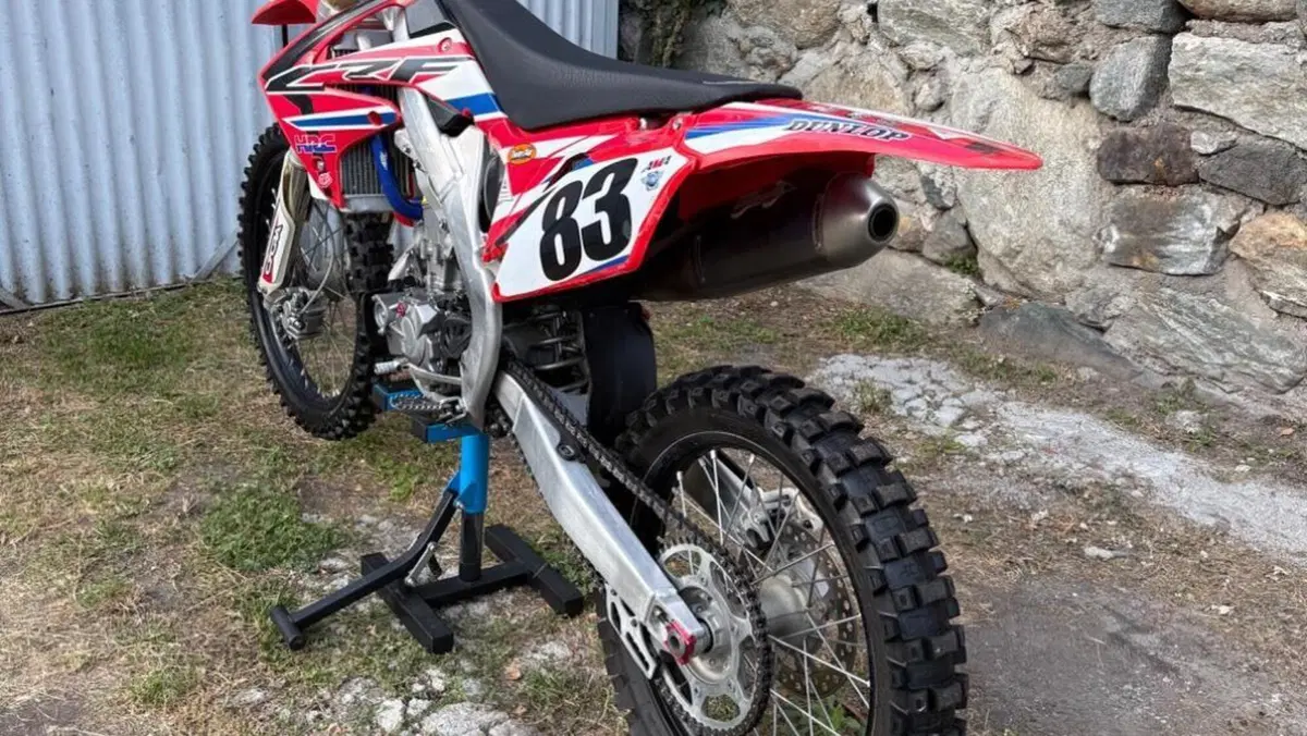 Honda CRF 250R (2011 - 12)  (2)