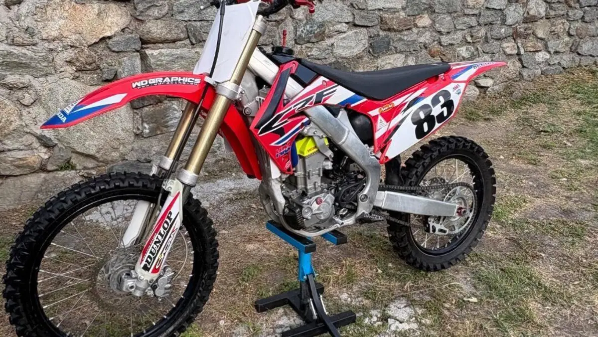 Honda CRF 250R (2011 - 12)  (6)