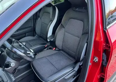 Renault Captur TCe 100 CV GPL FAP Intens (5)