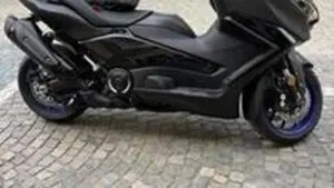 Yamaha T-Max 560 (2025 - 26) 