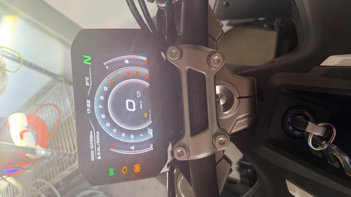 CFMOTO 450NK (2023 - 26)  (2)