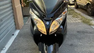 Suzuki Burgman AN 400 (2008 - 13)  (5)