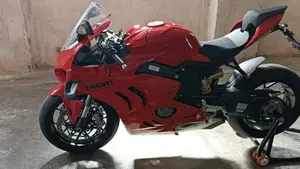 Ducati Panigale V4 (2022 - 24) 