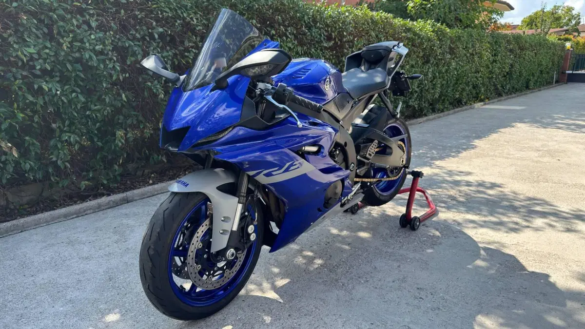 Yamaha YZF R6 (2017 - 20)  (5)