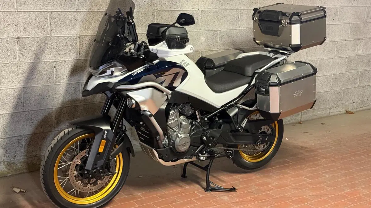 CFMOTO 800MT Explore (2023 - 26)  (2)
