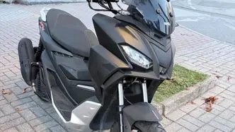 Aprilia SR GT 200 (2022 - 24) usata